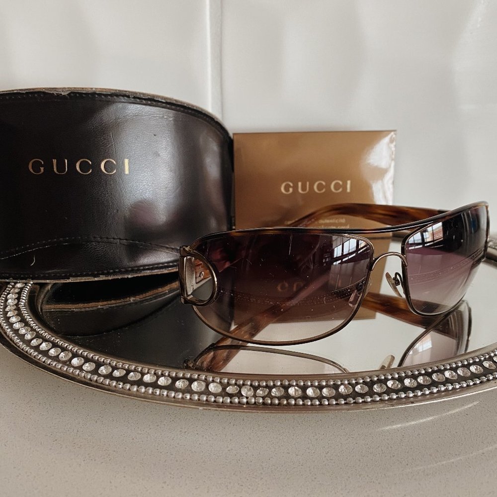 Gucci Oversized Sunglasses